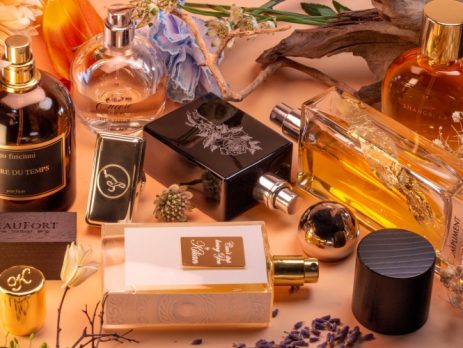 WOMAN IN A BOTTLE SCENTURY’S COLLECTION